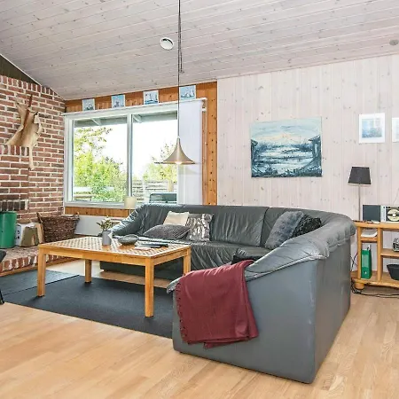 6 Person In Holiday home Knebel